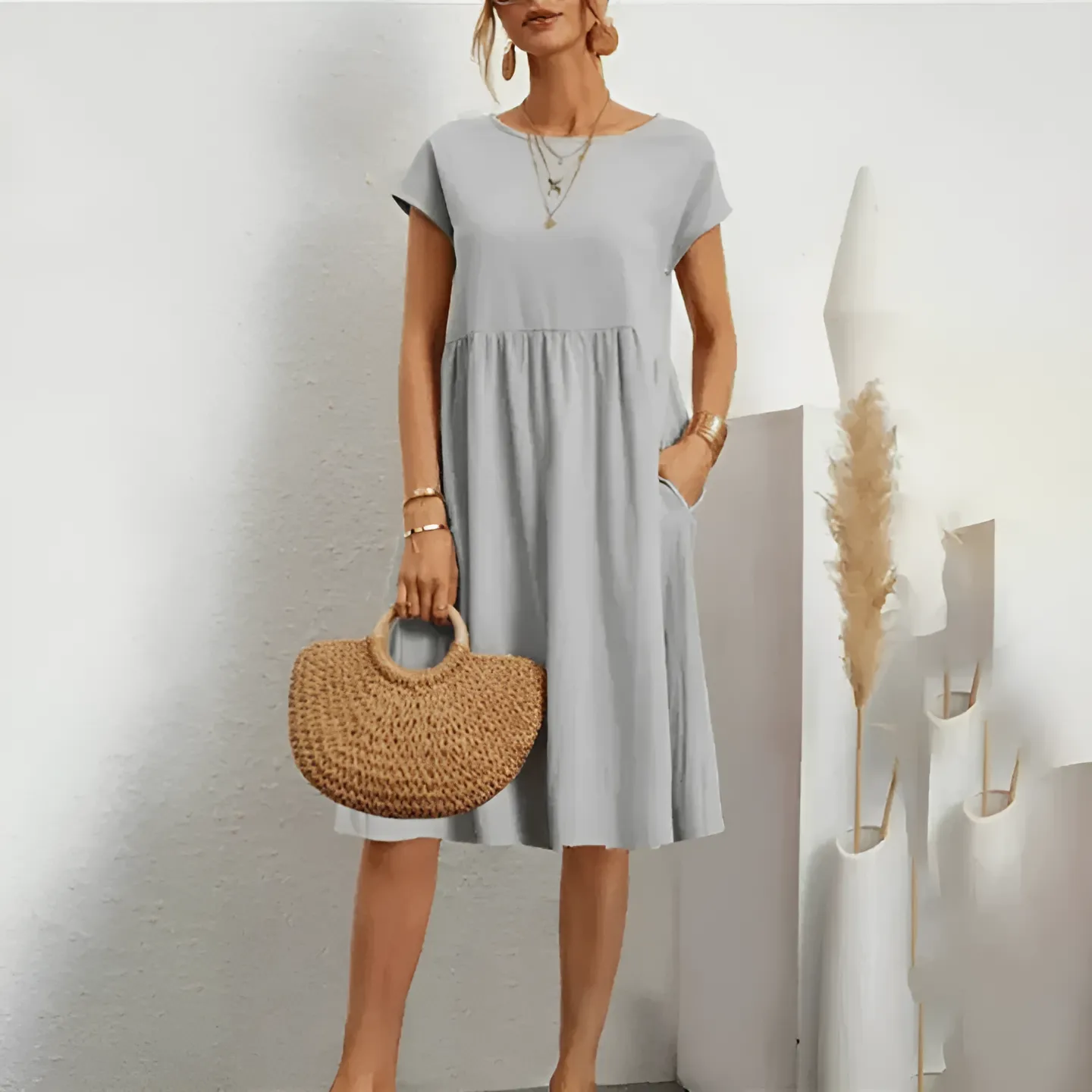 Cindy - Flowy Sleeveless Summer Dress