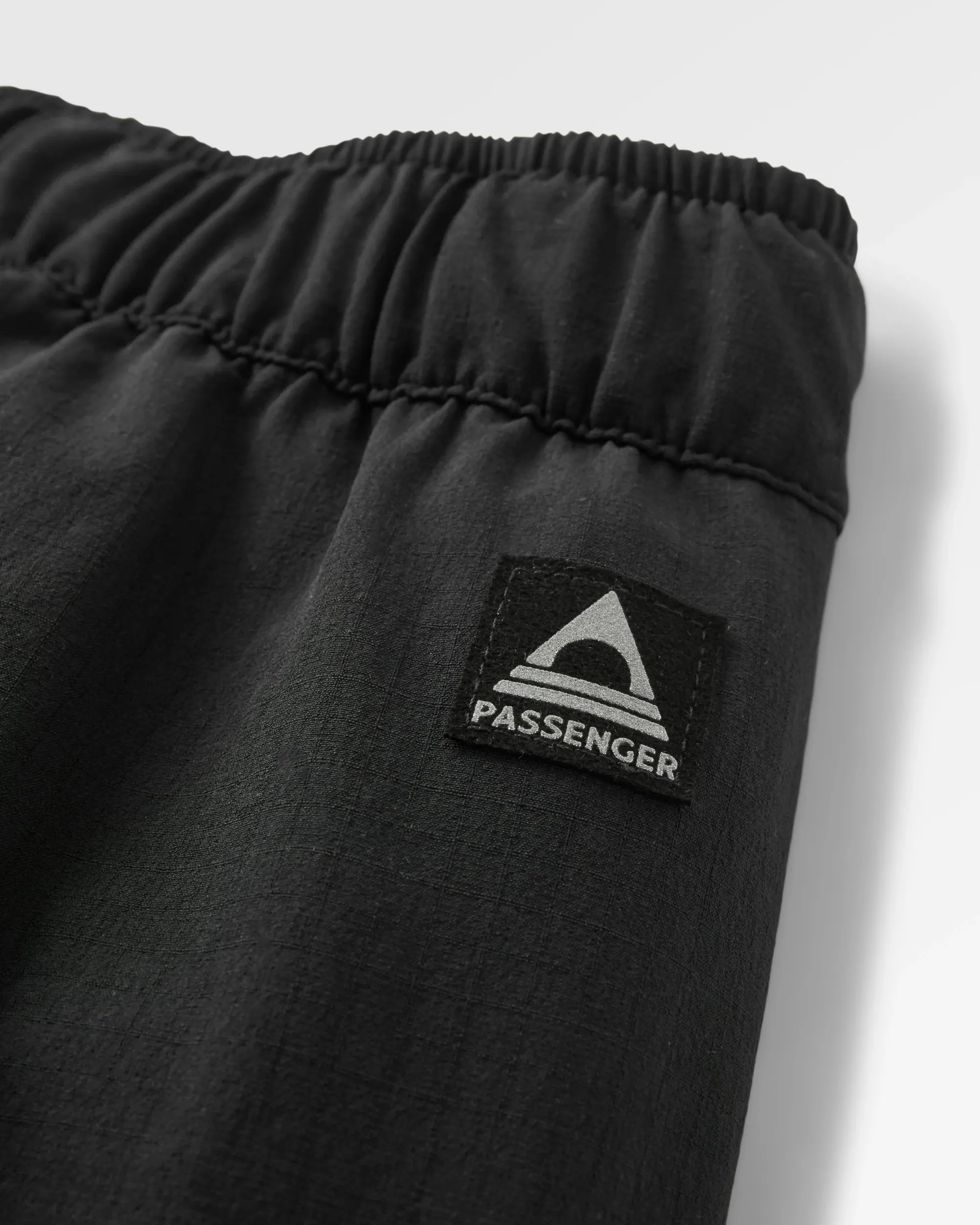 Sandstone Recycled Active Trail Short - Black