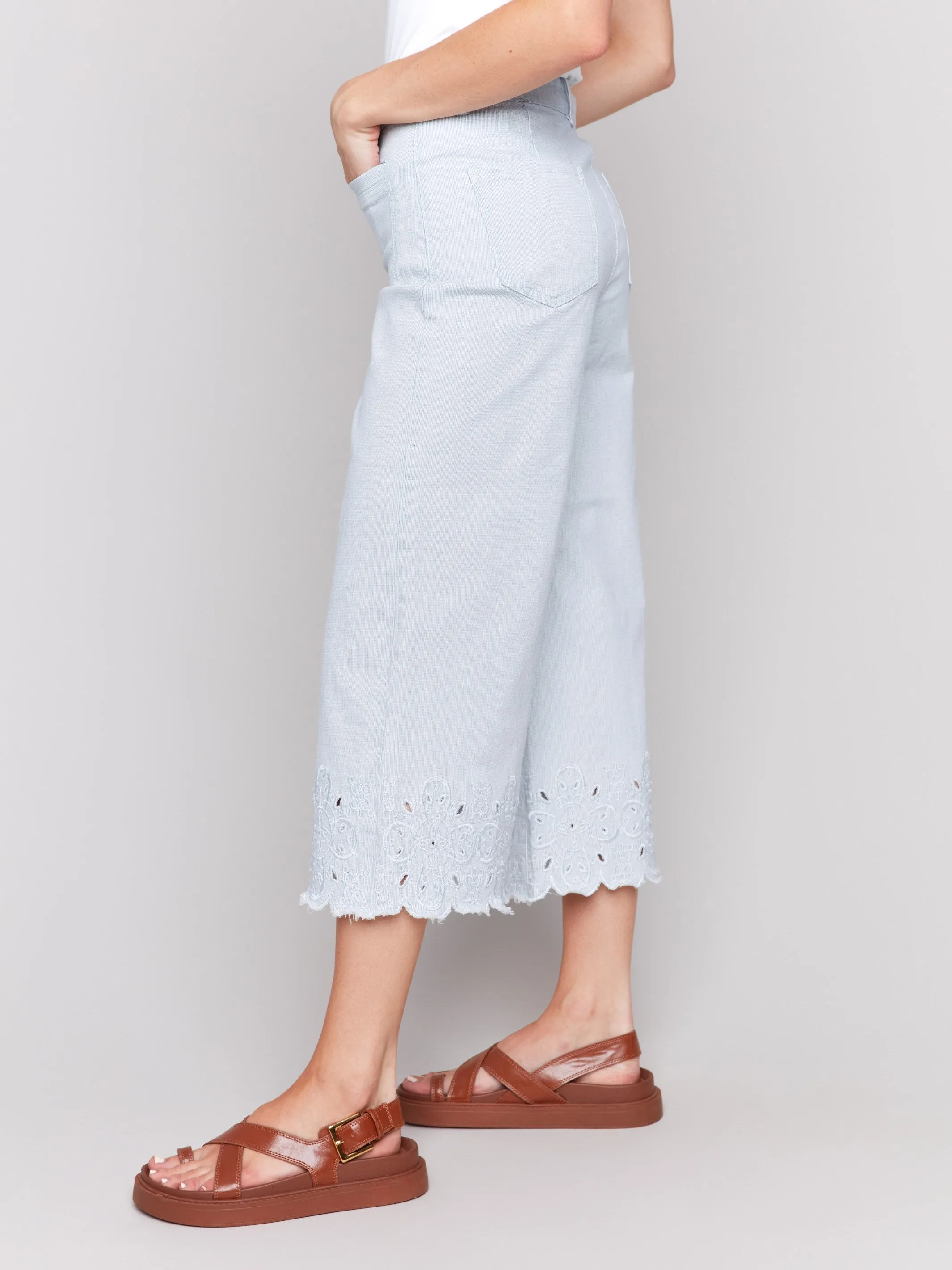 Wide-Leg Cropped Jeans with Scallop Embroidered Hem - Stripes